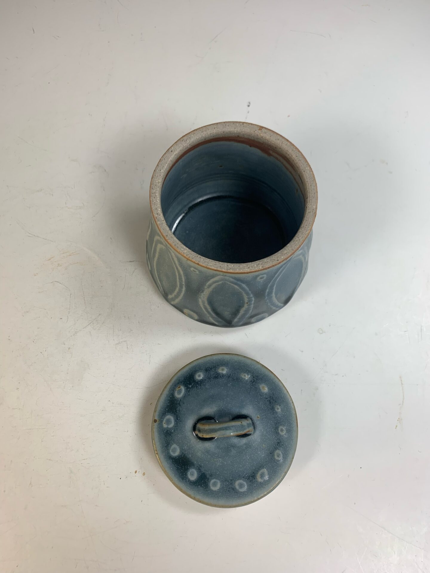 Lidded Vessels – The Claybucket